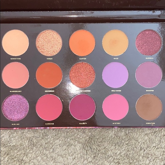 Pressed pigment palette - Picture 2 of 2